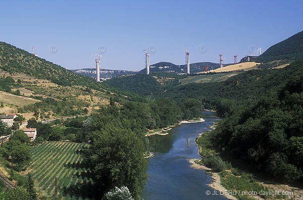 Viaduc de Millau, 2003-07